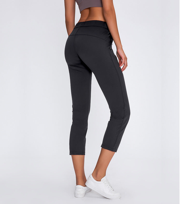 React PREMIUM Cropped 3/4 Sports Jogger - Black