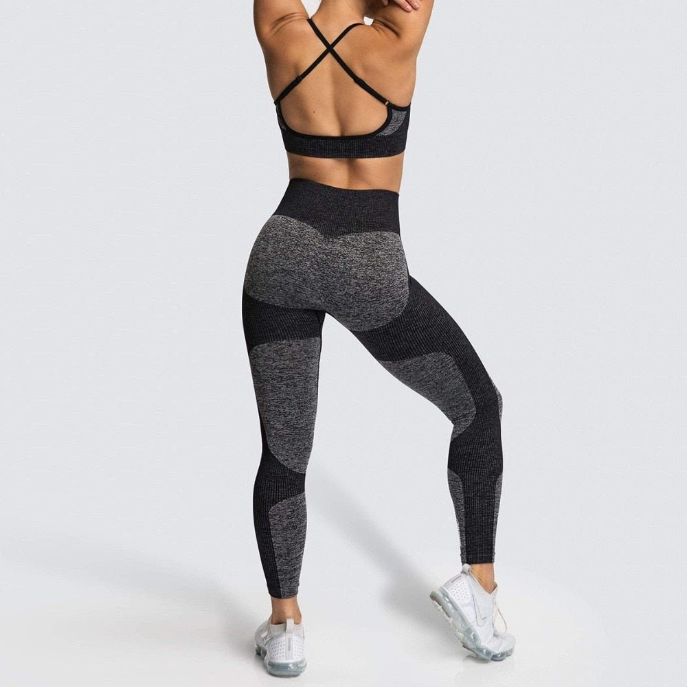 React GRATITUDE Legging - Black