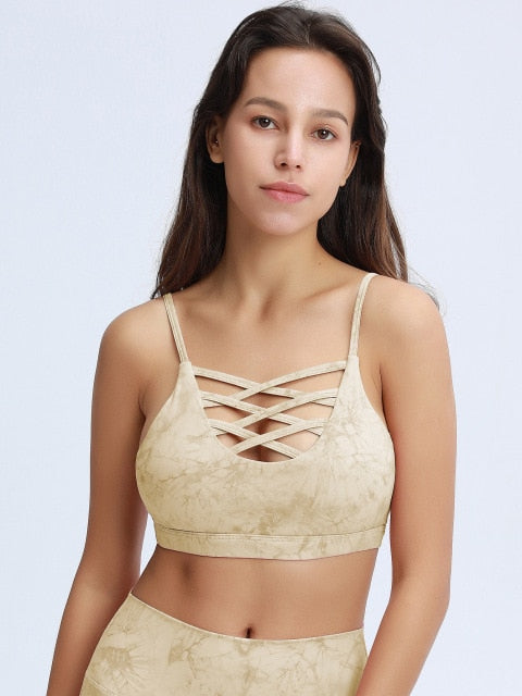 React LUXE FLEX Sports Crop - Cream