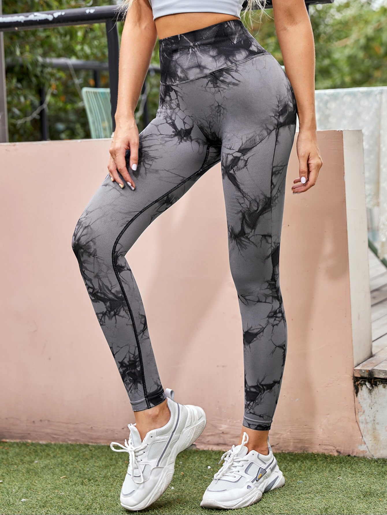 React Super Scrunch Legging - Black/Grey