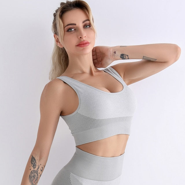 React SIGNATURE Sports Crop - Grey